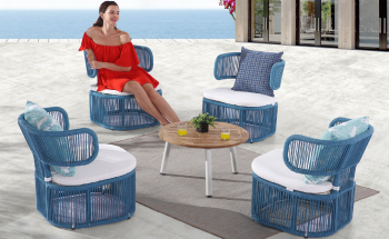 Venice Lounge Chair Set for 4 with coffee table